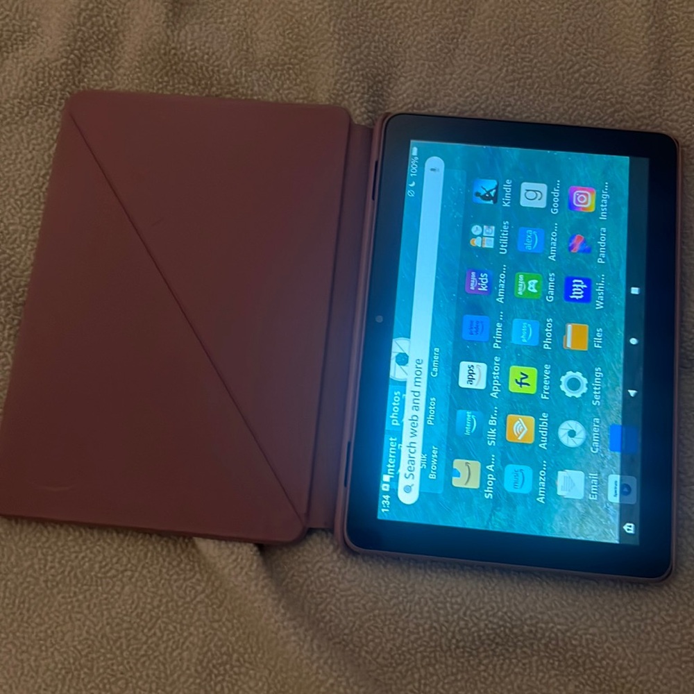COPY - Amazon kindle fire tablet 2020 release 32 GB